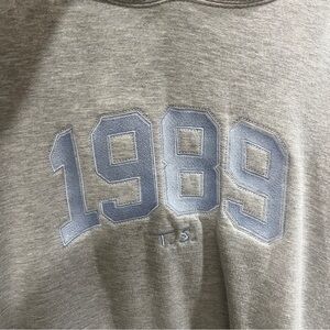 Taylor Swift 1989 hoodie